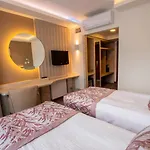 2000 Kavaklidere 4*