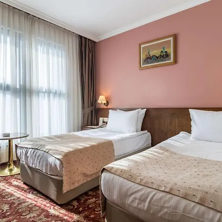 Отель 2000 Kavaklidere 4*