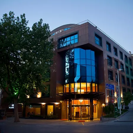 2000 Kavaklidere Ancara