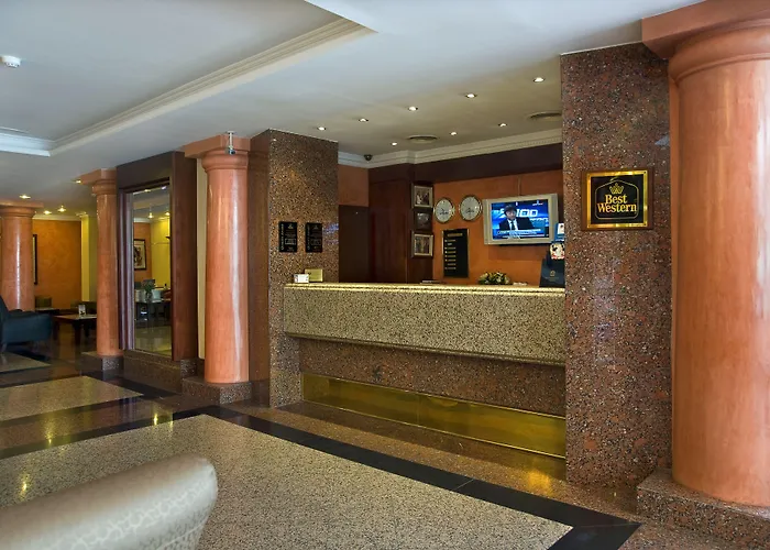 2000 Kavaklidere Hotel 4*