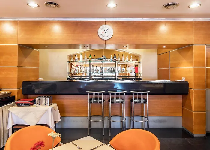 2000 Kavaklidere Hotel 4*