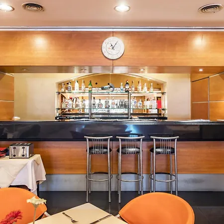 2000 Kavaklidere Hotel 4*